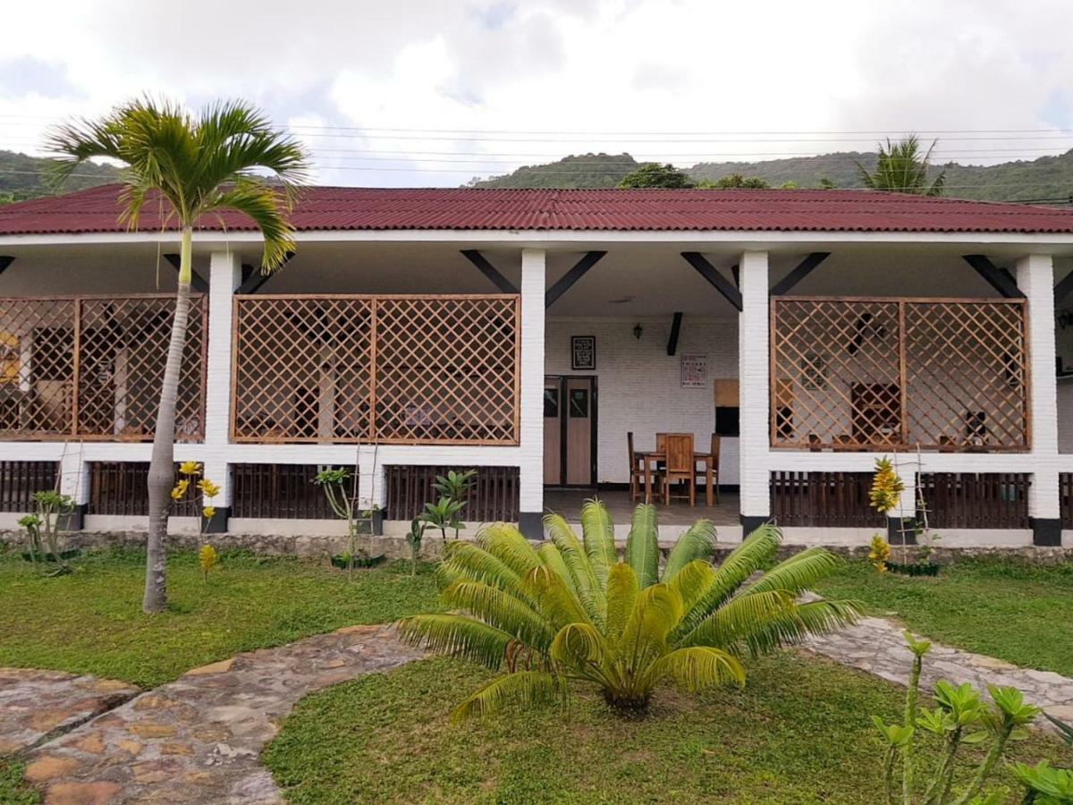 Hotel Casavelion Karimunjawa-Inseln Exterior foto
